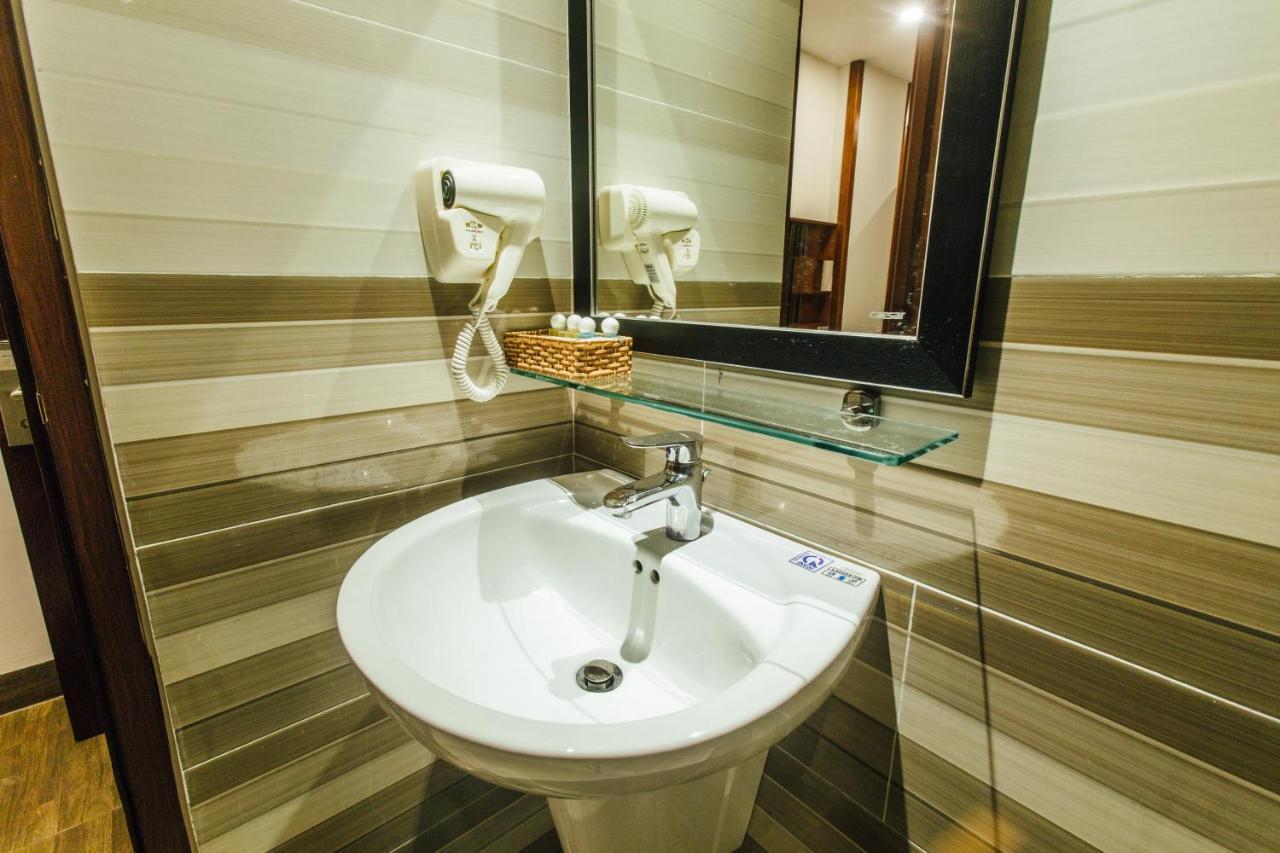 Sunflower Hotel 2 Da Nang Quarto foto